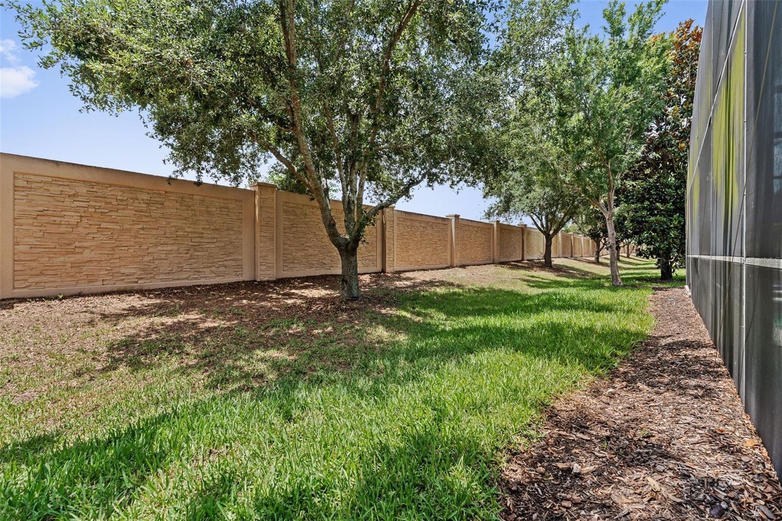 1530 MOON VALLEY DR