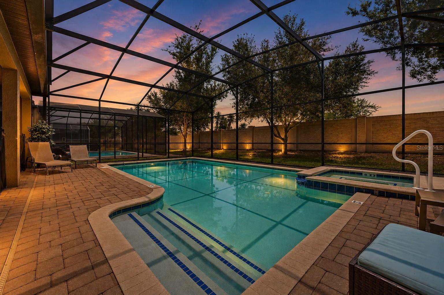 1530 MOON VALLEY DR