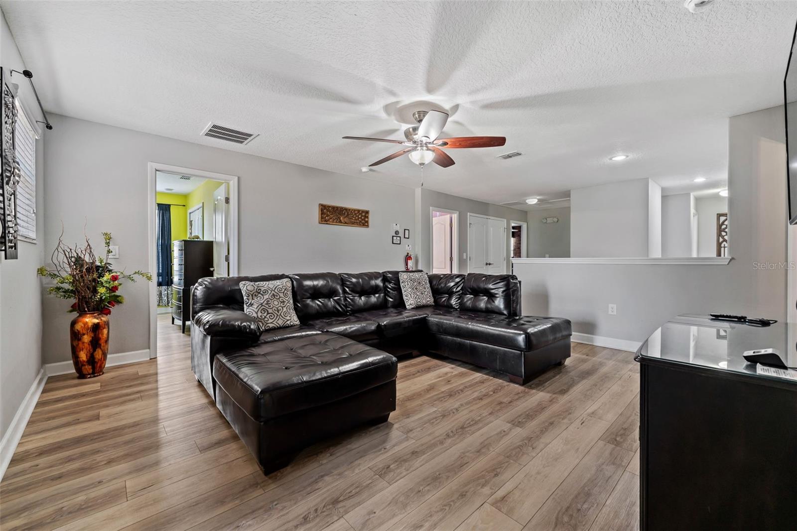 1530 MOON VALLEY DR