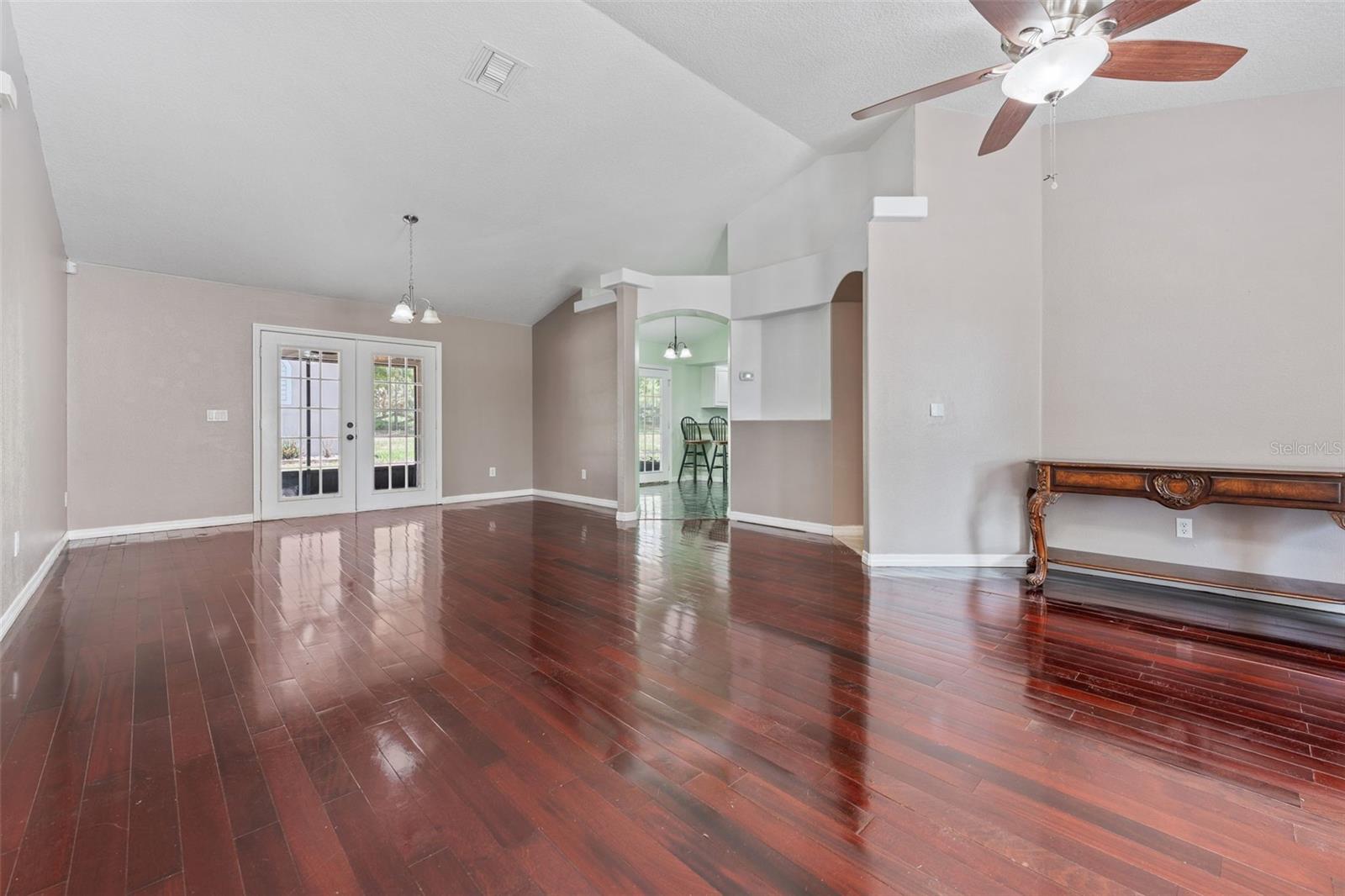 25335 MARDON CIR