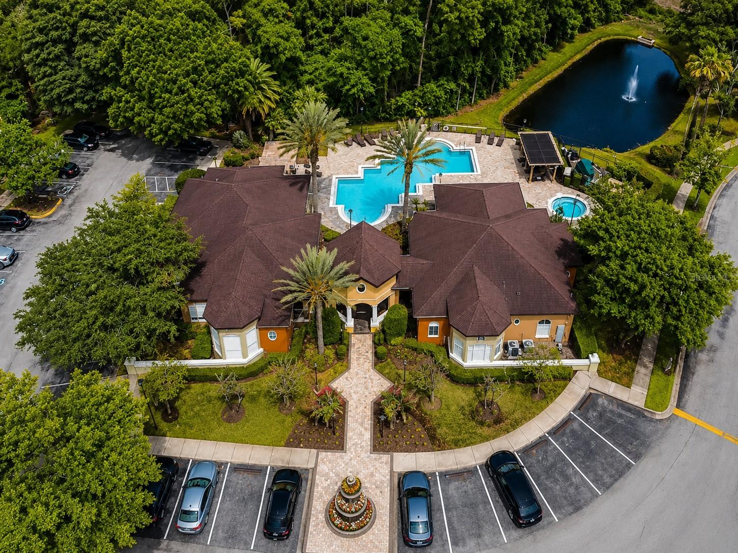 802 CREST PINES DR #836
