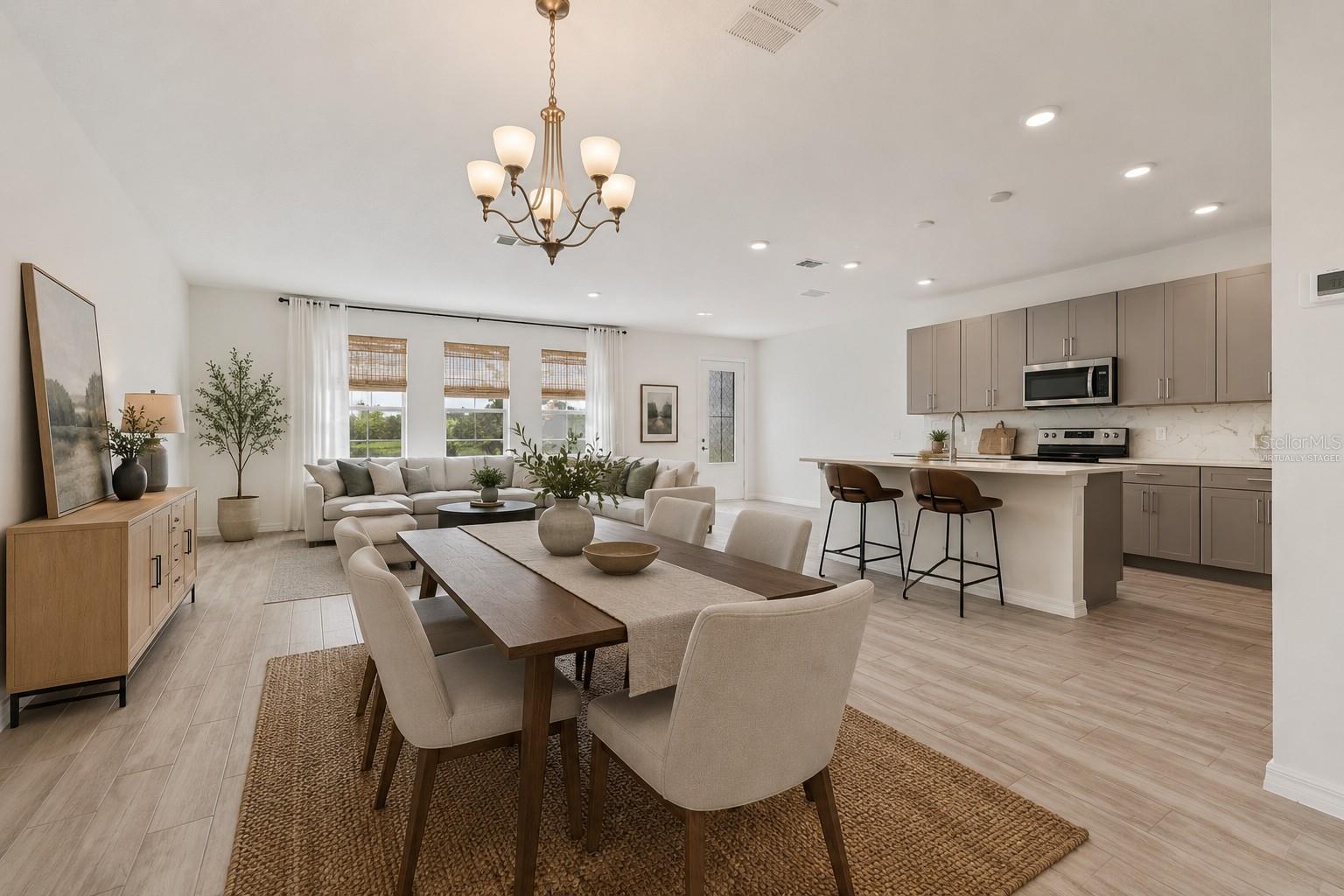 1621 SANIBEL DR