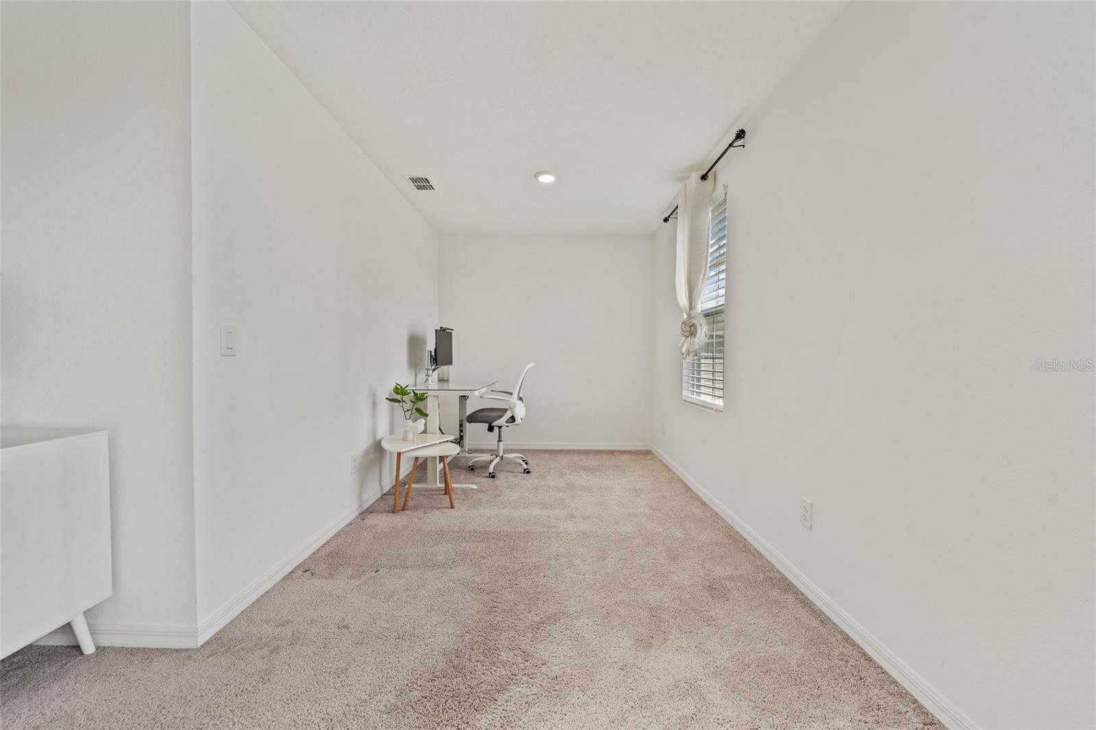 1621 SANIBEL DR