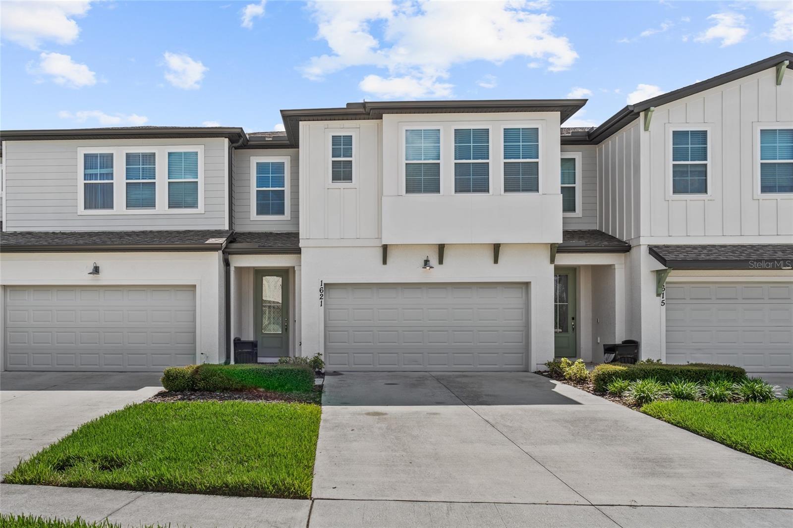 1621 SANIBEL DR