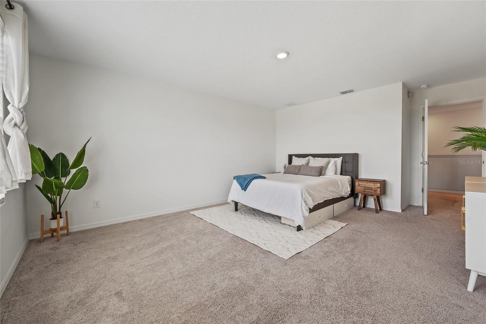 1621 SANIBEL DR