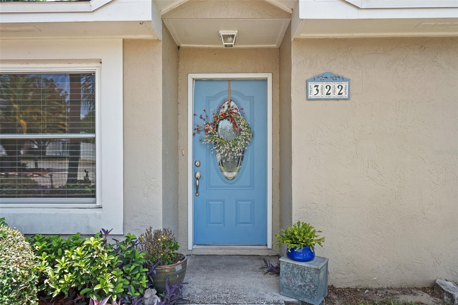 322 WINDWARD WAY