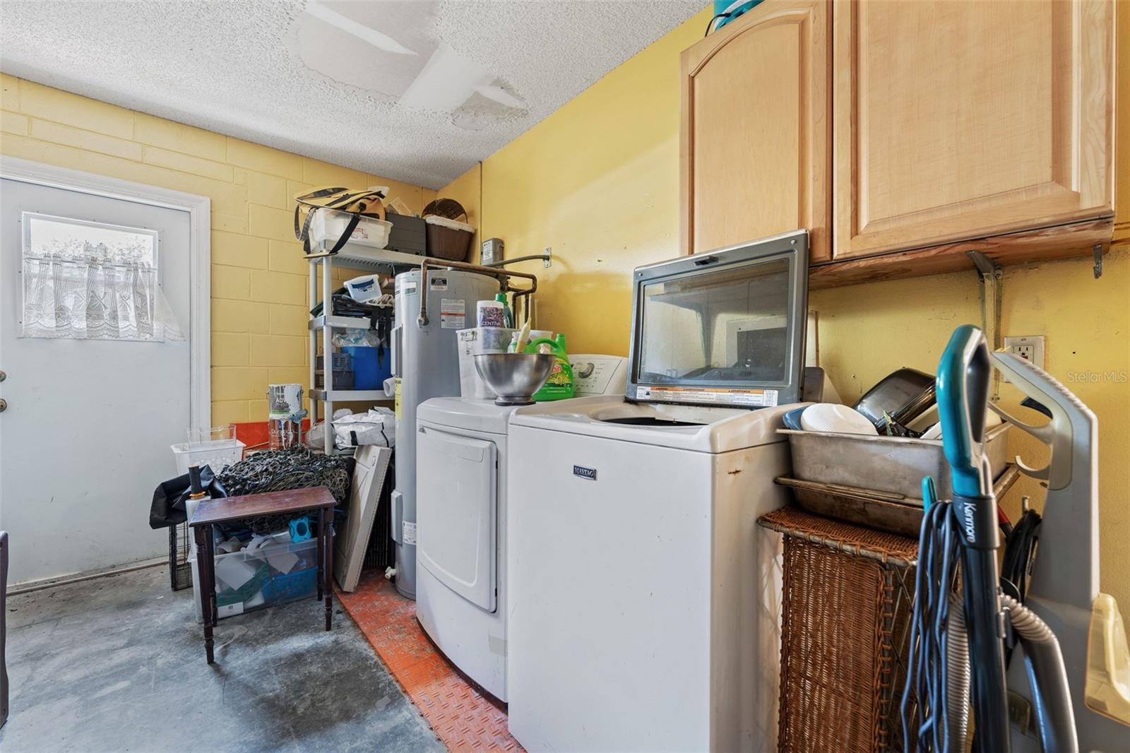 322 WINDWARD WAY