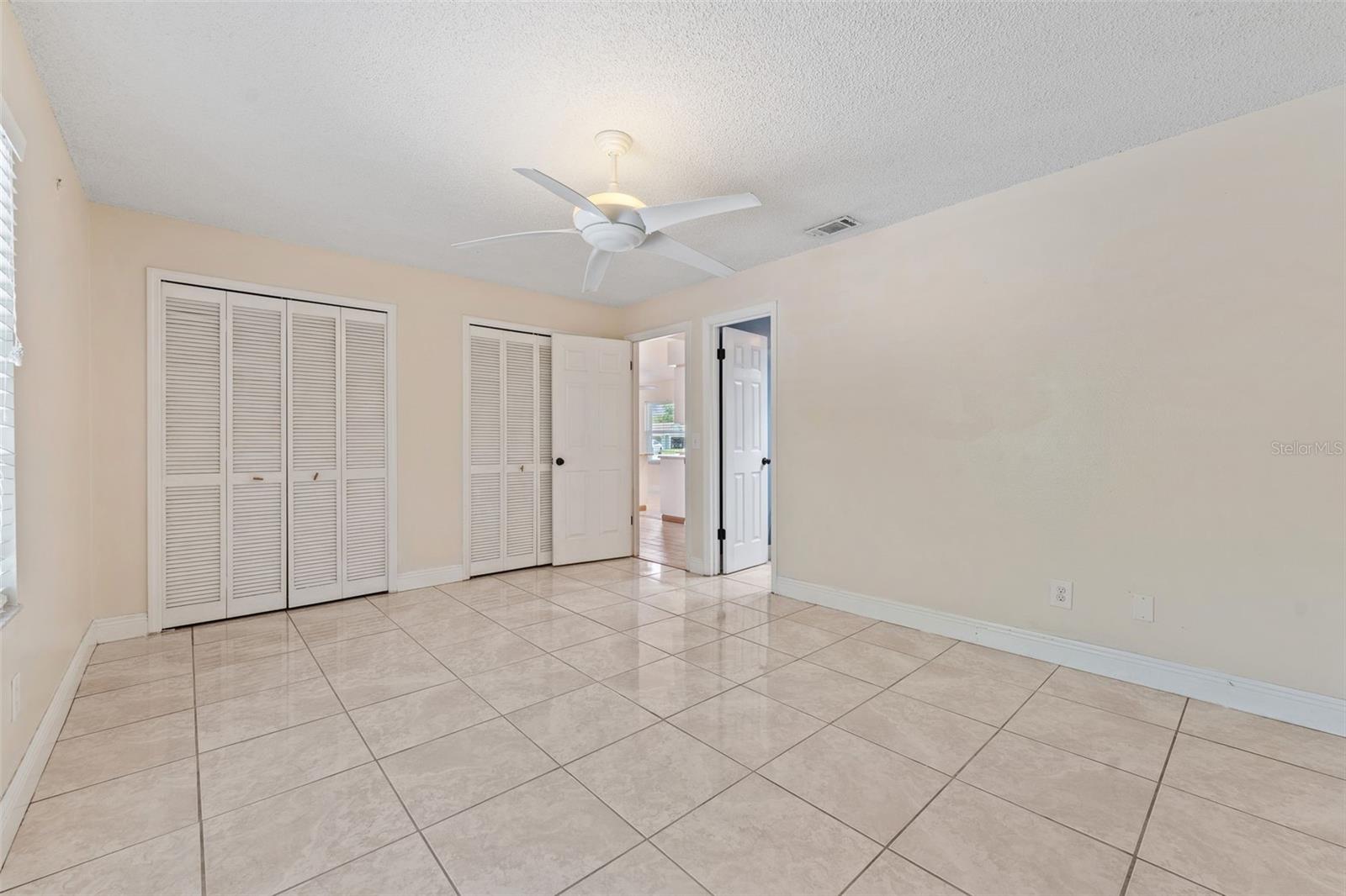 322 WINDWARD WAY