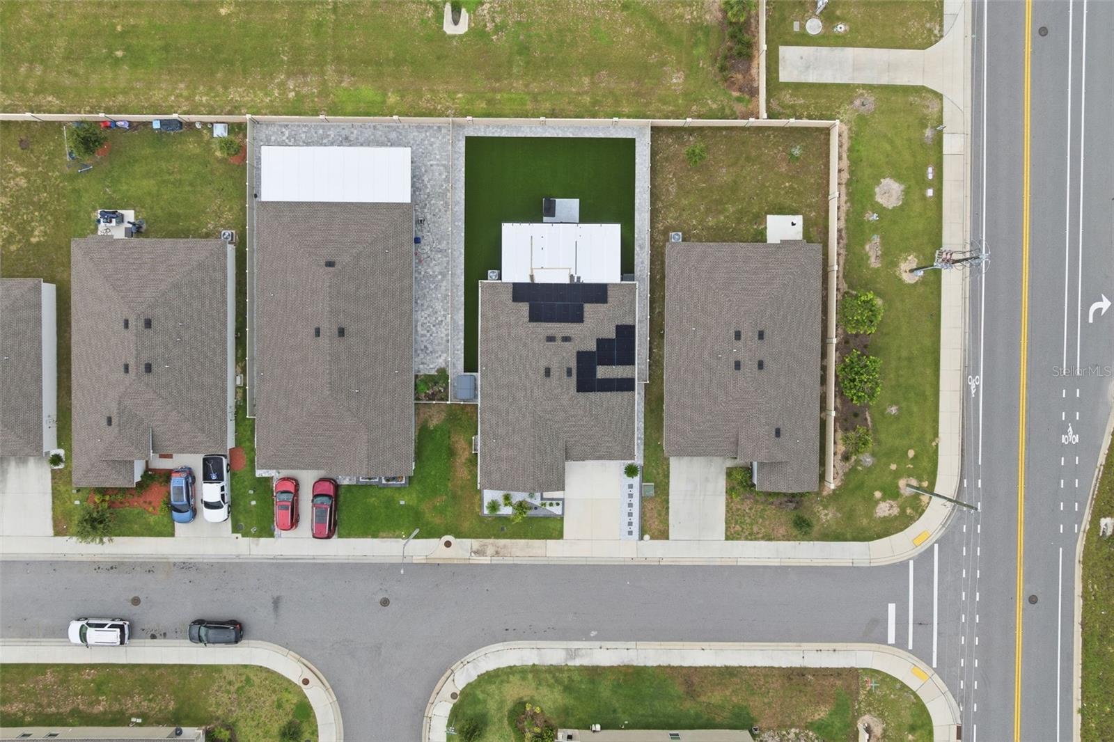 412 ADAMS ALE PL