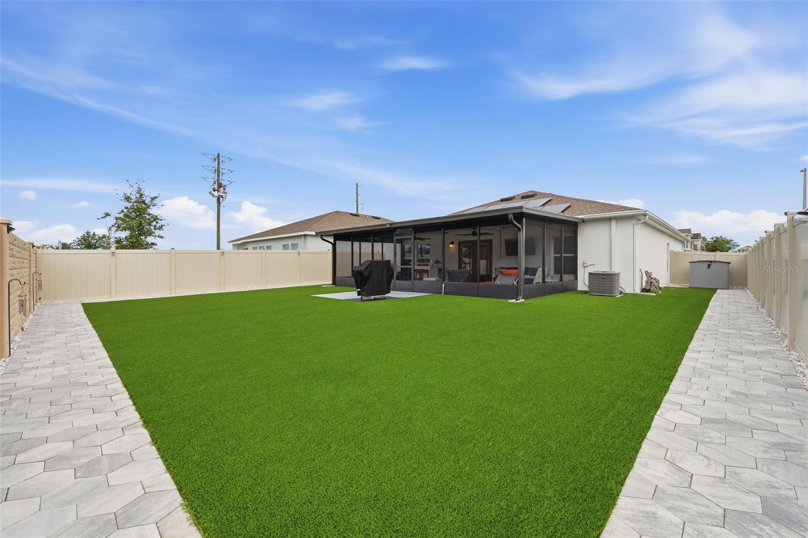 412 ADAMS ALE PL