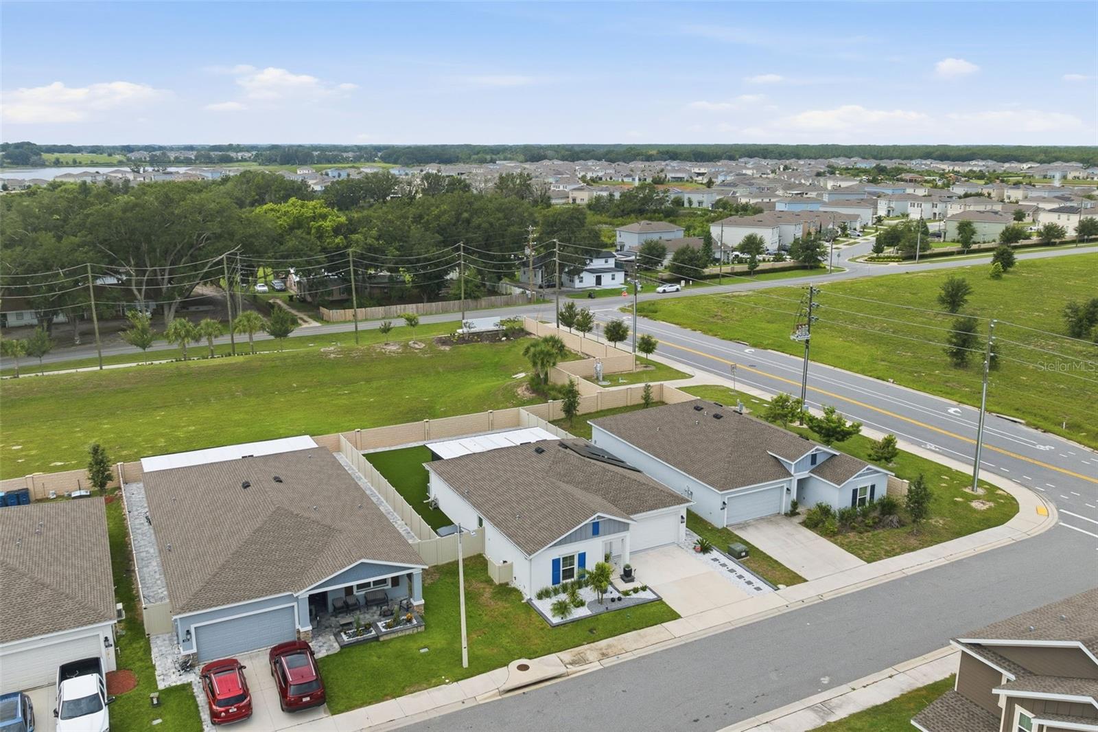 412 ADAMS ALE PL