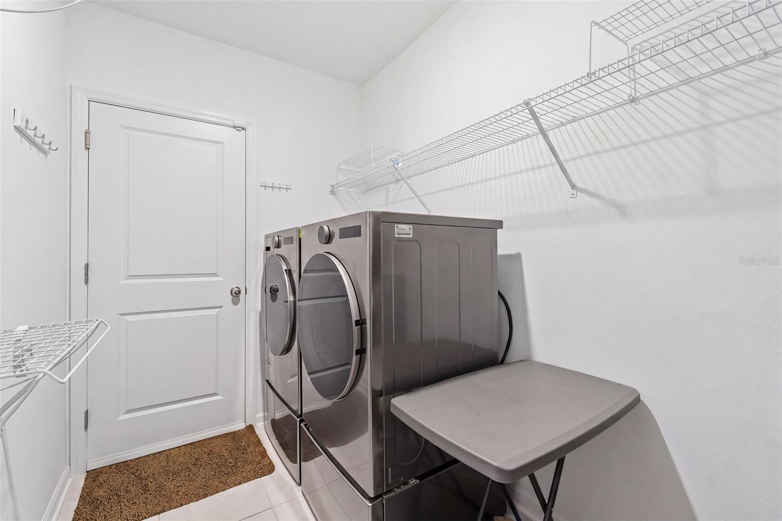 412 ADAMS ALE PL
