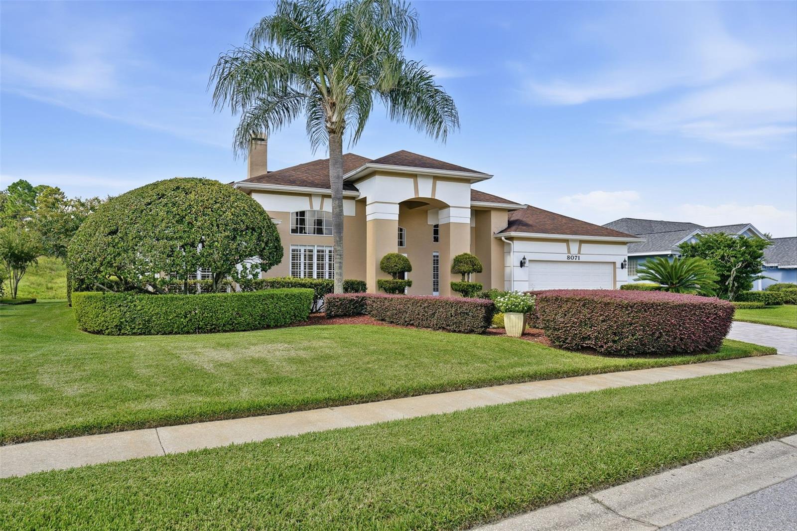 8071 CANYON LAKE CIR