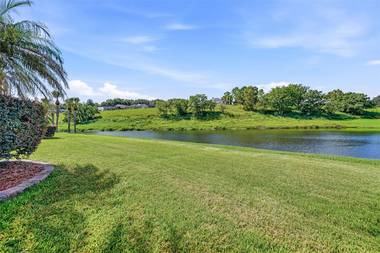 8071 CANYON LAKE CIR