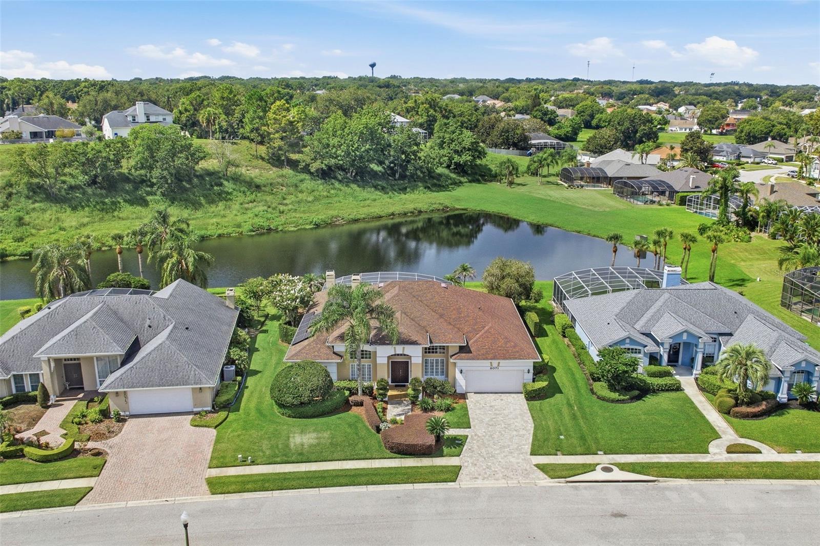 8071 CANYON LAKE CIR