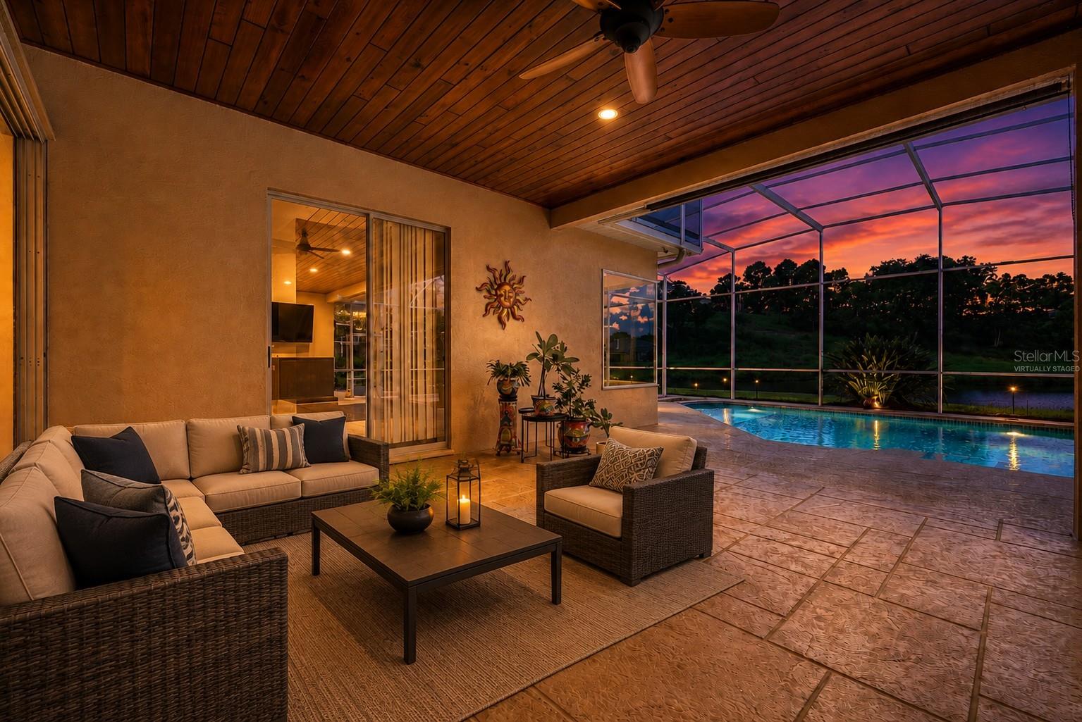 8071 CANYON LAKE CIR
