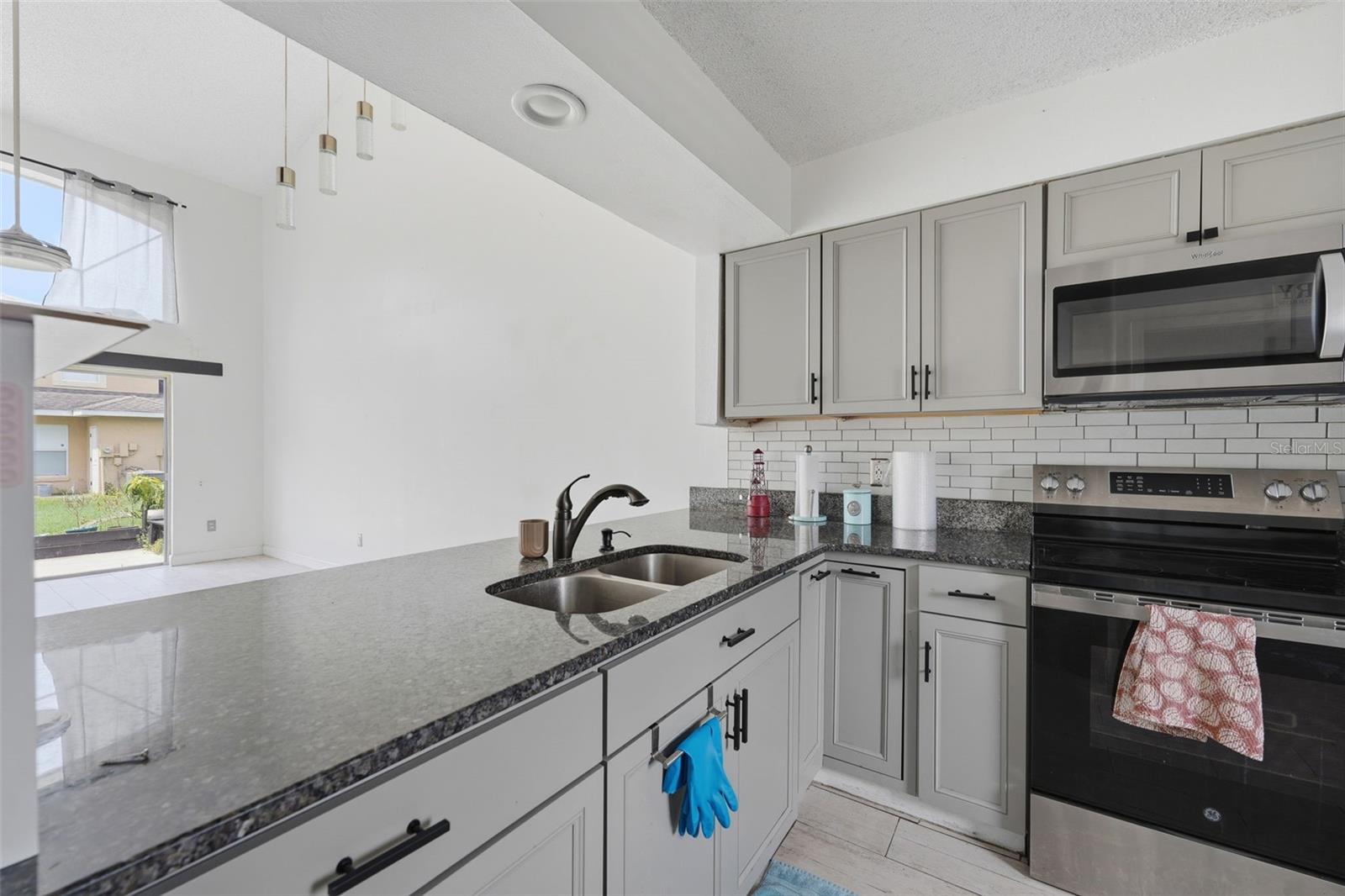 3108 LANDSEND CT