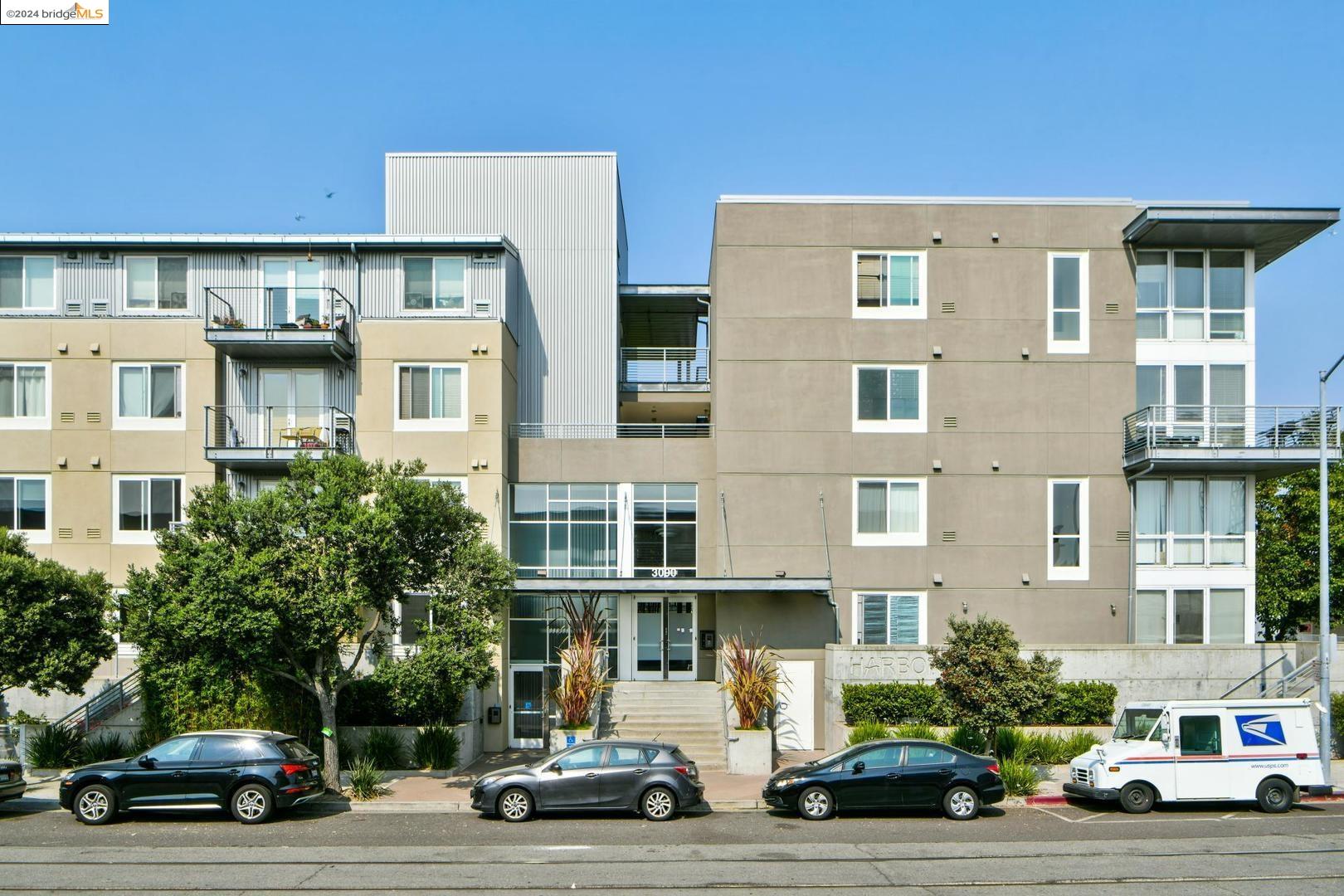 3090 Glascock ST # 309