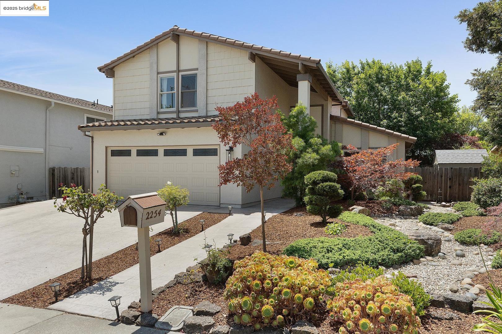 2254 Hidden Lakes CT