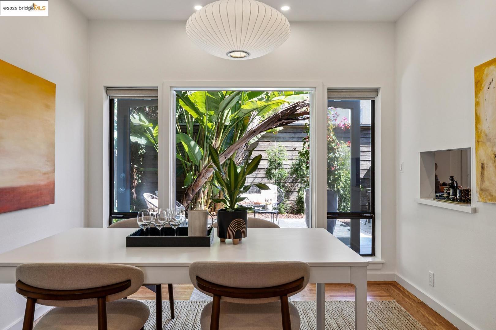 6492 Benvenue AVE # B