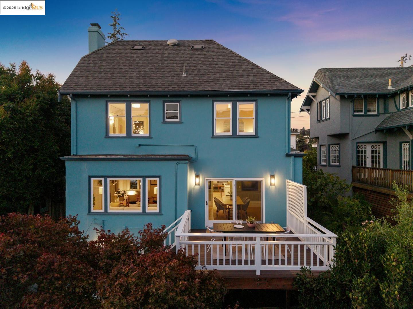 711 Arimo AVE