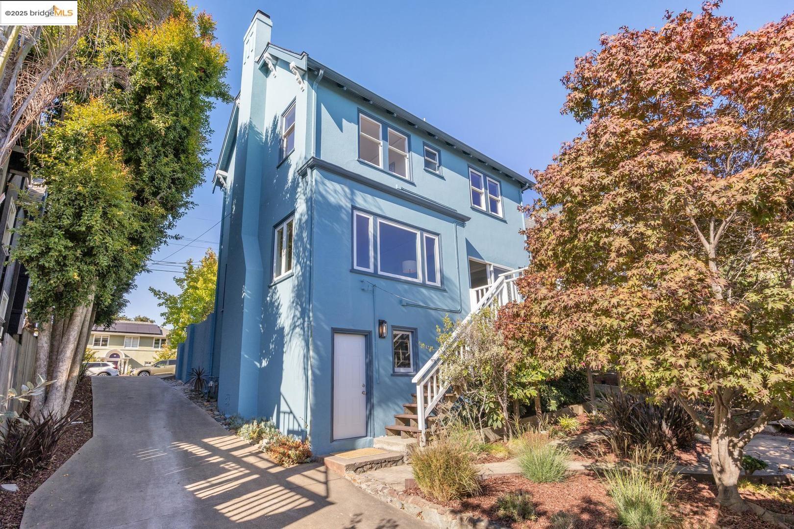 711 Arimo AVE
