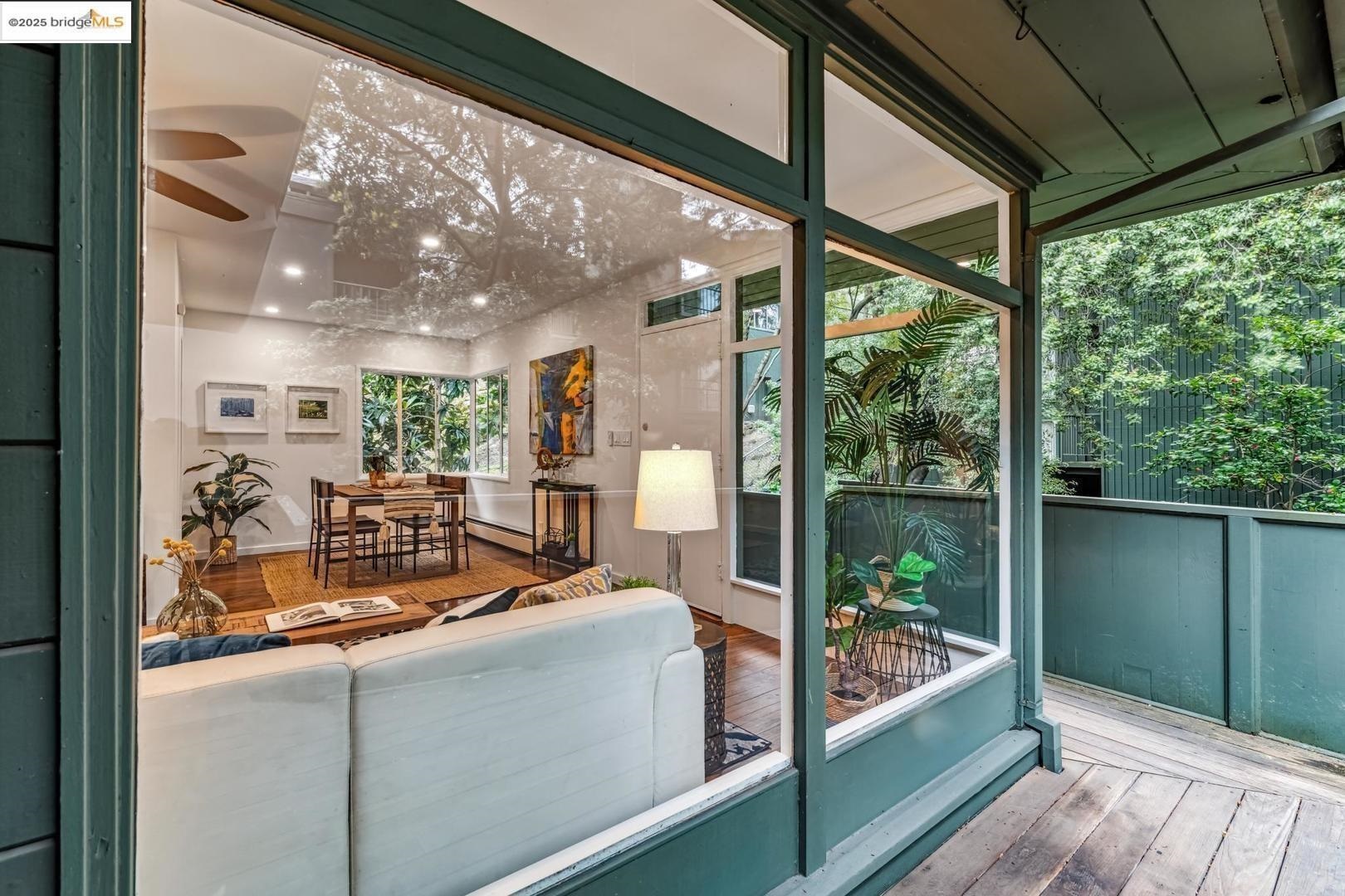 2704 Le Conte AVE # 4