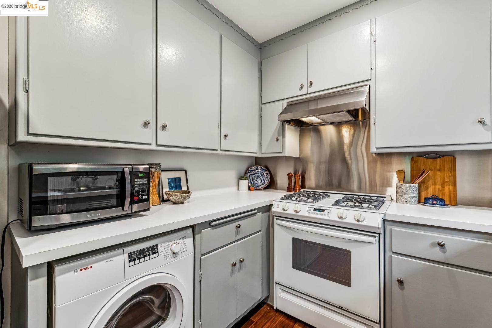 2704 Le Conte AVE # 4