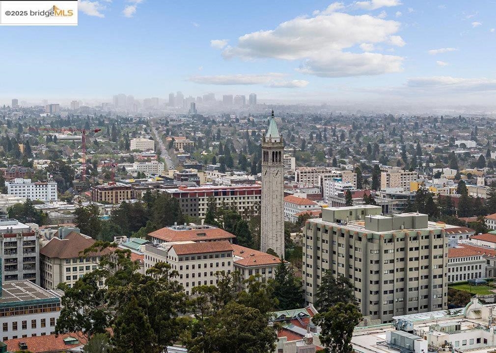 2704 Le Conte AVE # 4