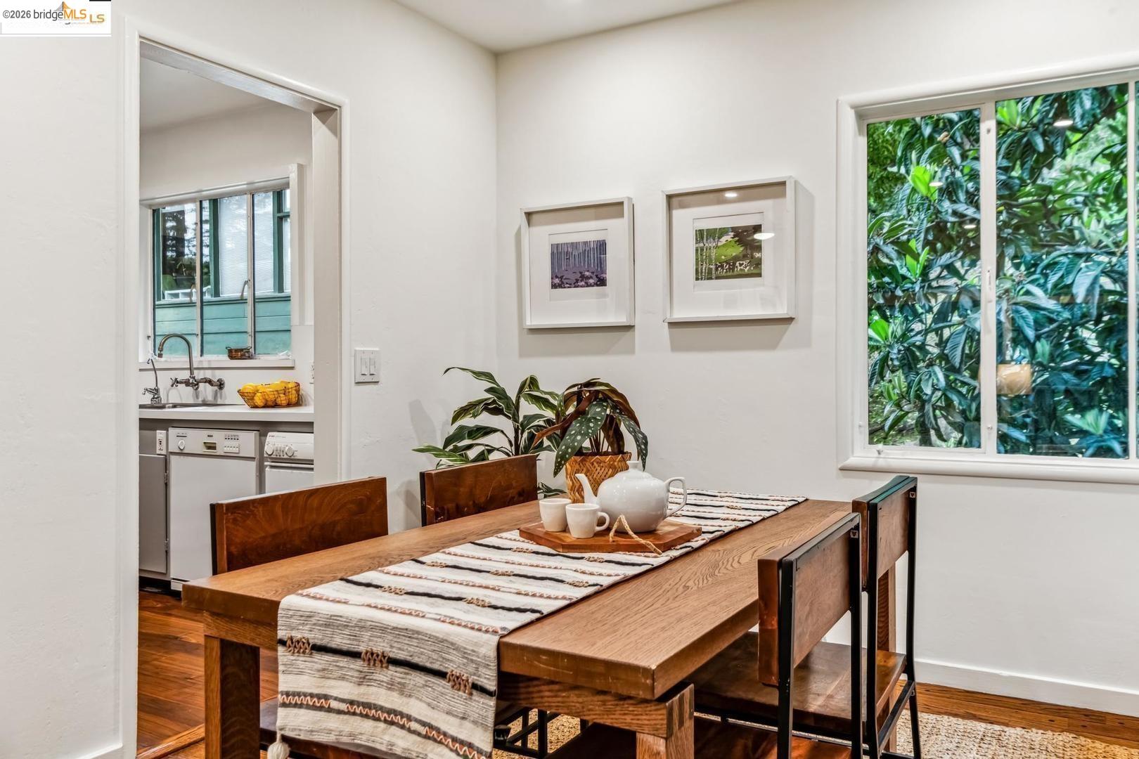 2704 Le Conte AVE # 4