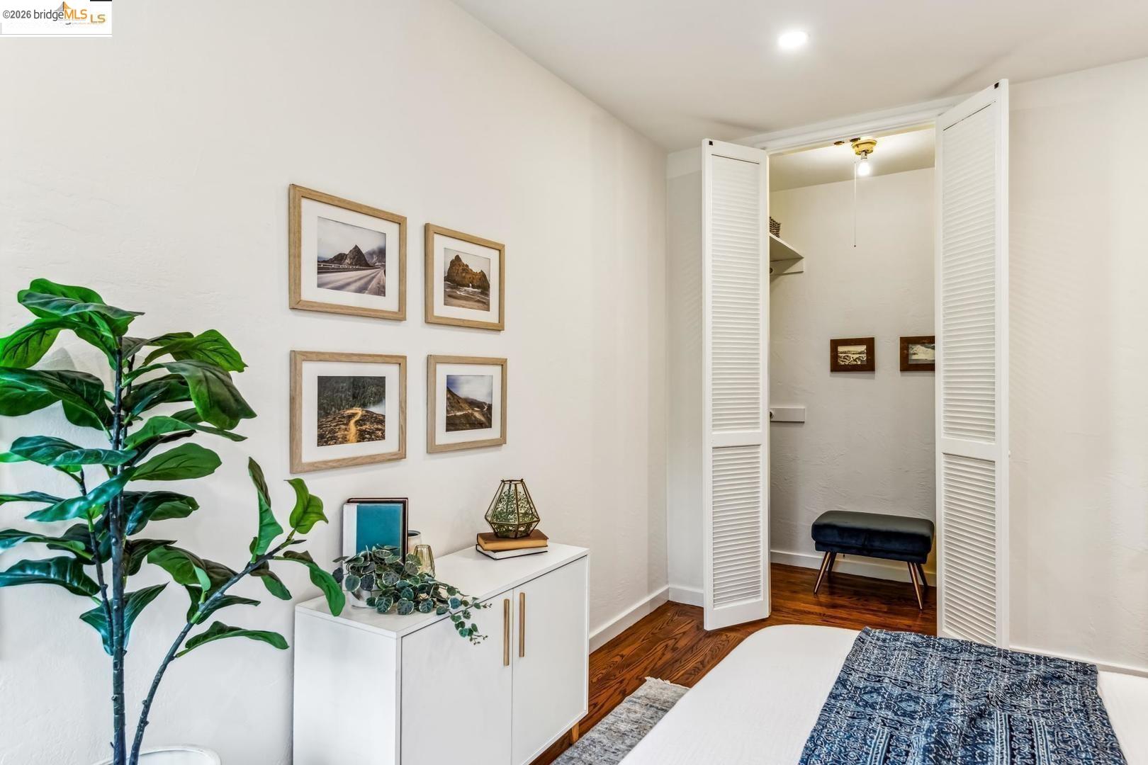 2704 Le Conte AVE # 4