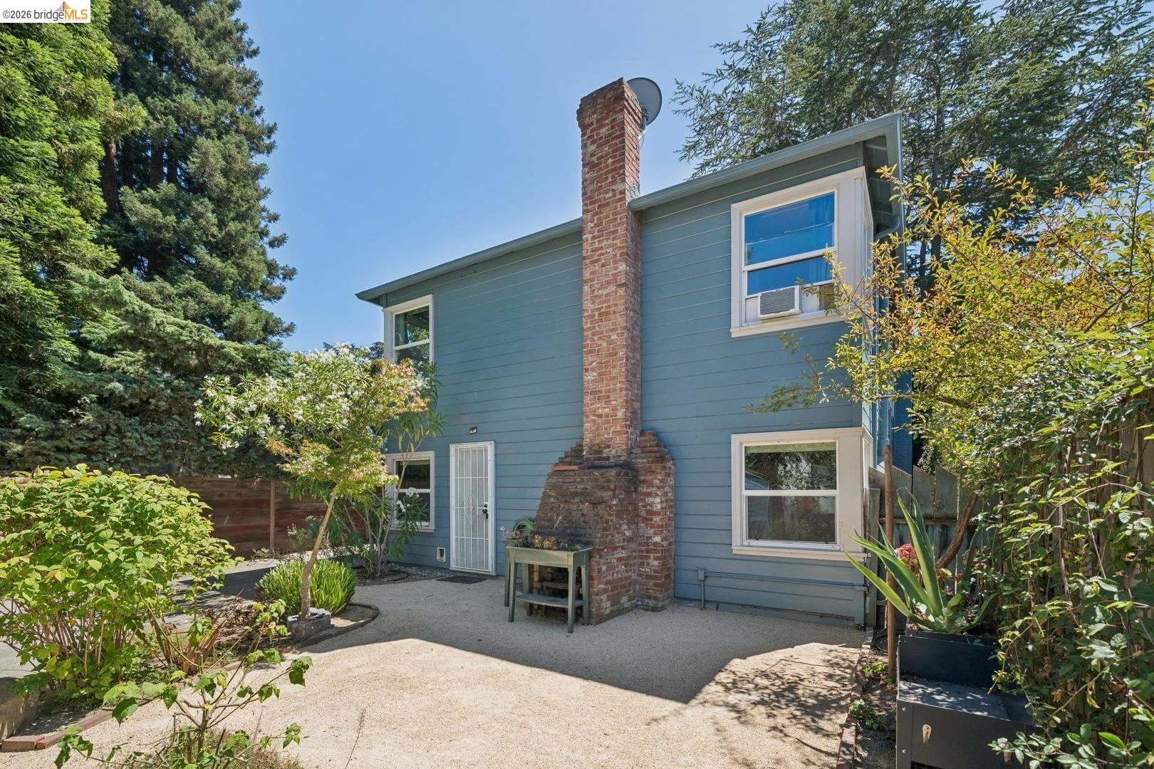 7526 Greenly DR
