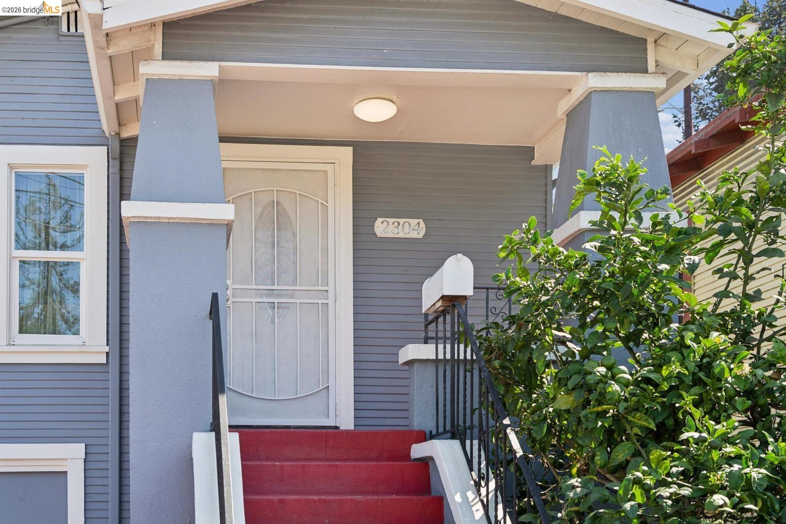 2304 14th AVE