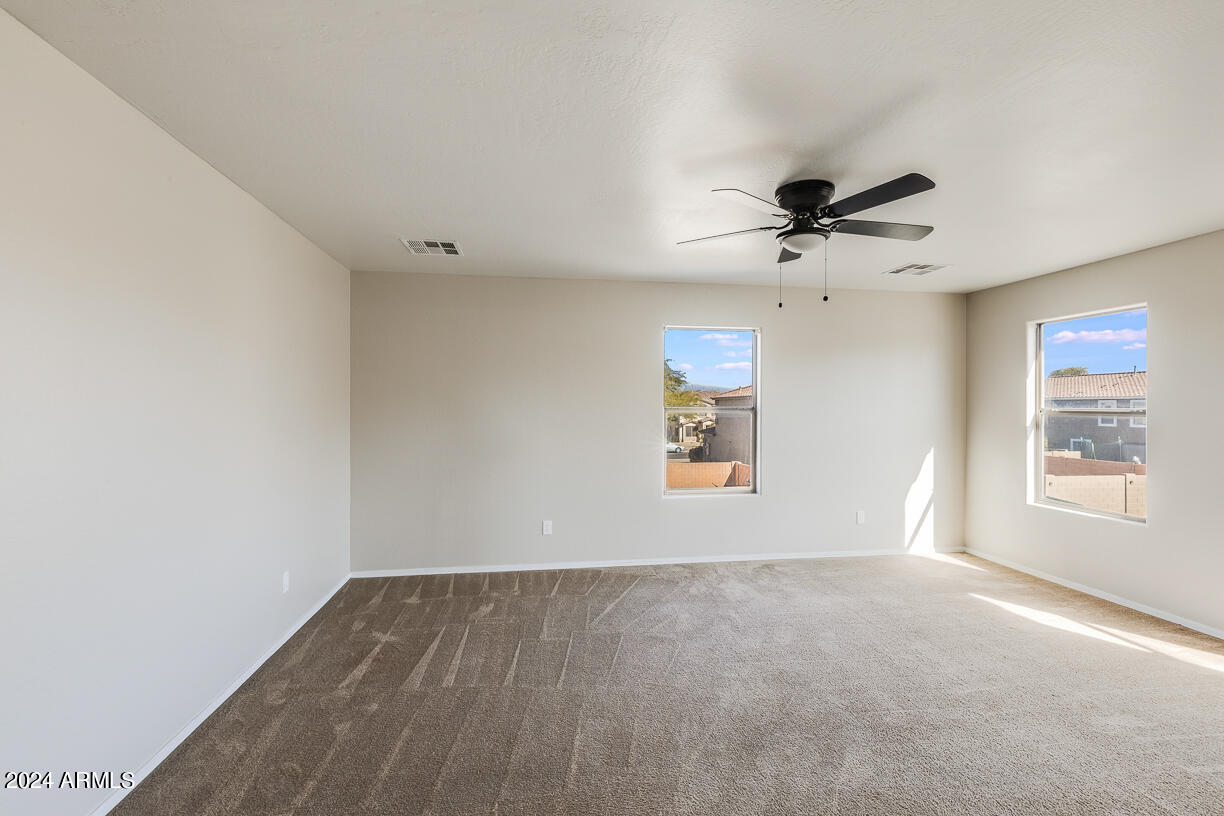 4160 E WHITEHALL Drive