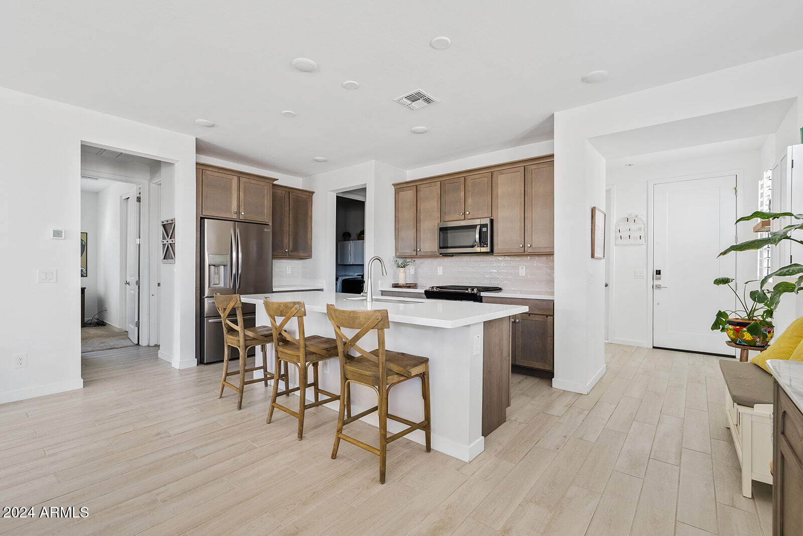 22647 E INDIANA Avenue