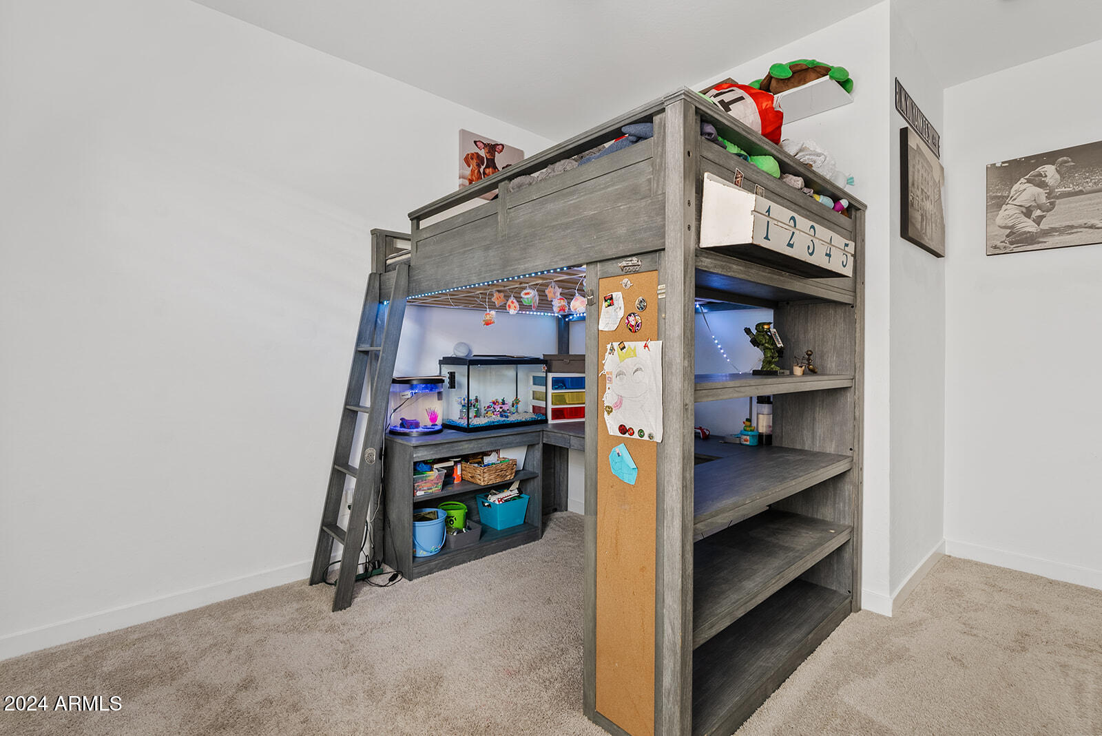 22647 E INDIANA Avenue