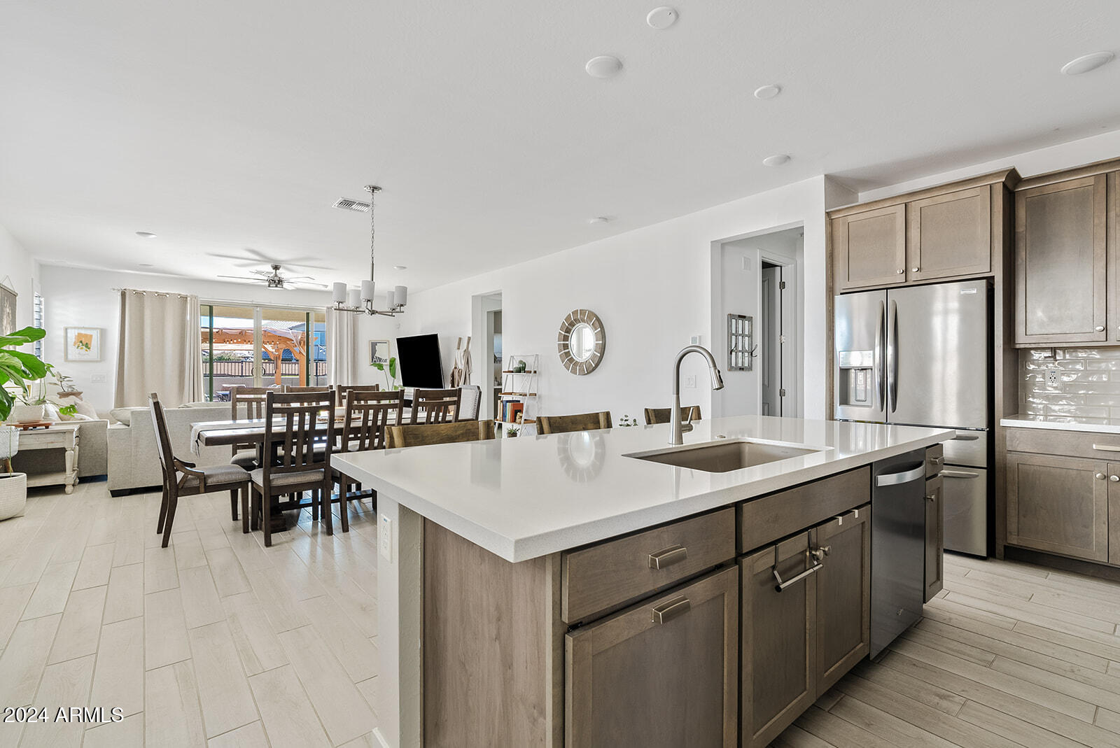 22647 E INDIANA Avenue