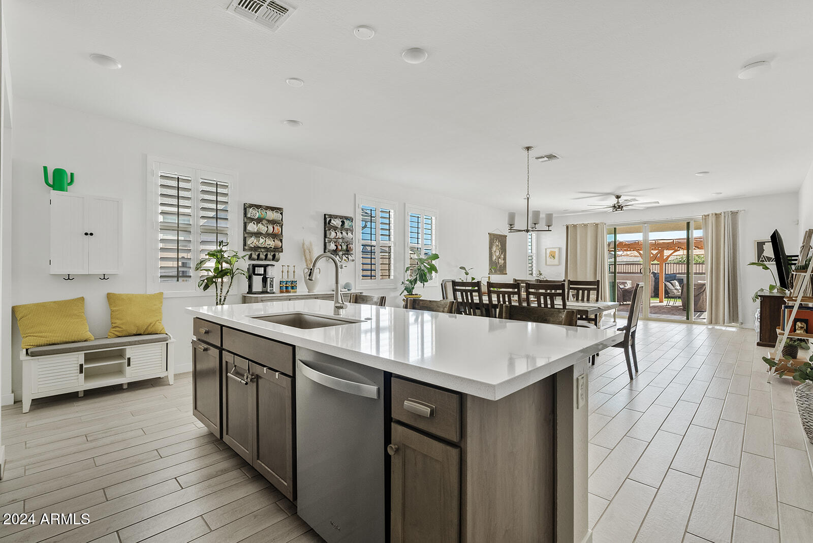 22647 E INDIANA Avenue