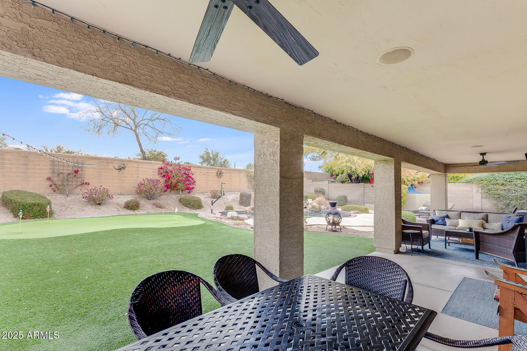 7606 E WINDWOOD Lane