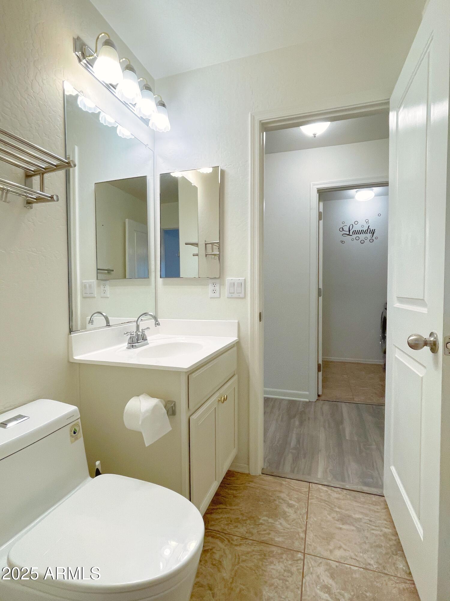 1833 W Road Agent Street