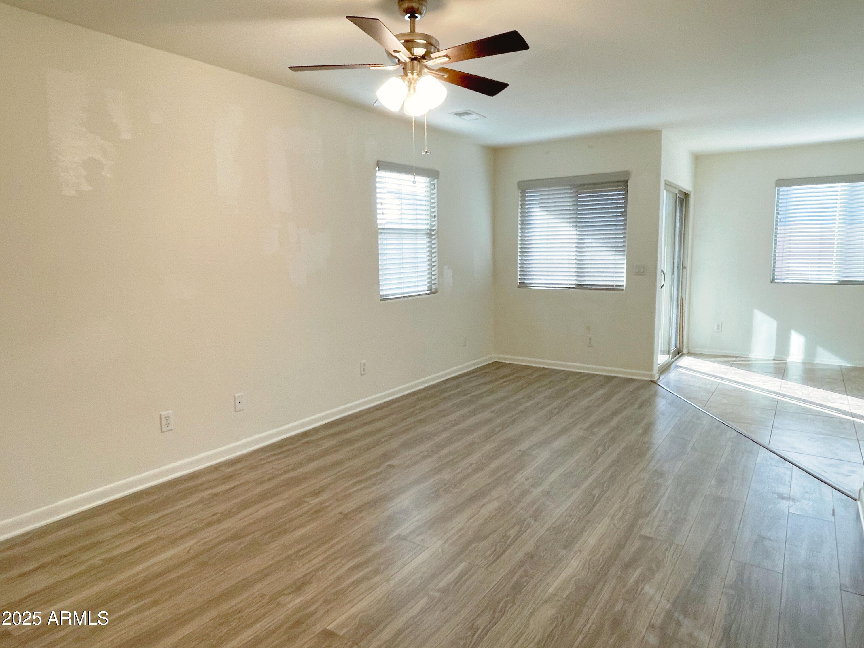 1833 W Road Agent Street