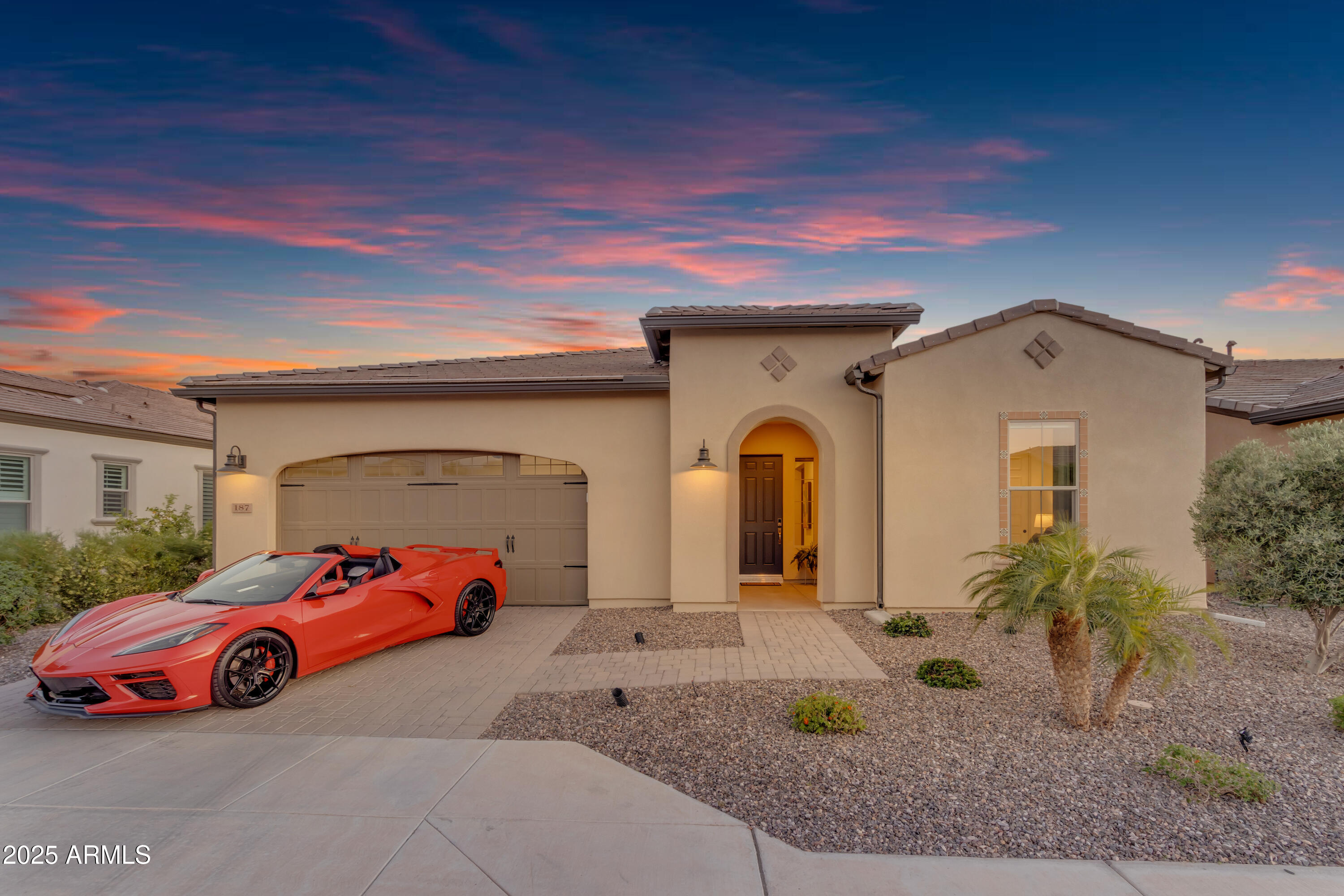 187 E SANTA LUCIA Lane