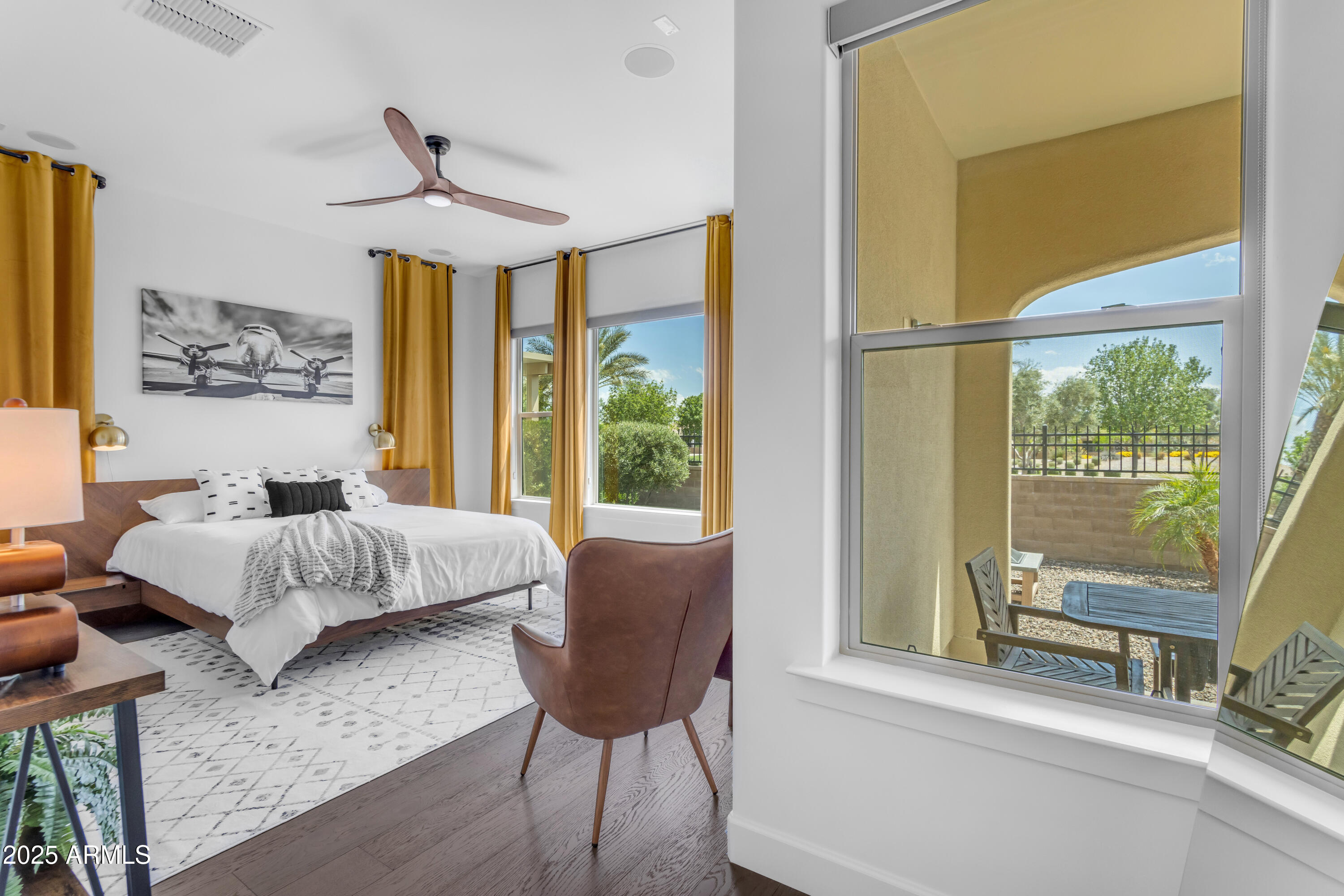 187 E SANTA LUCIA Lane