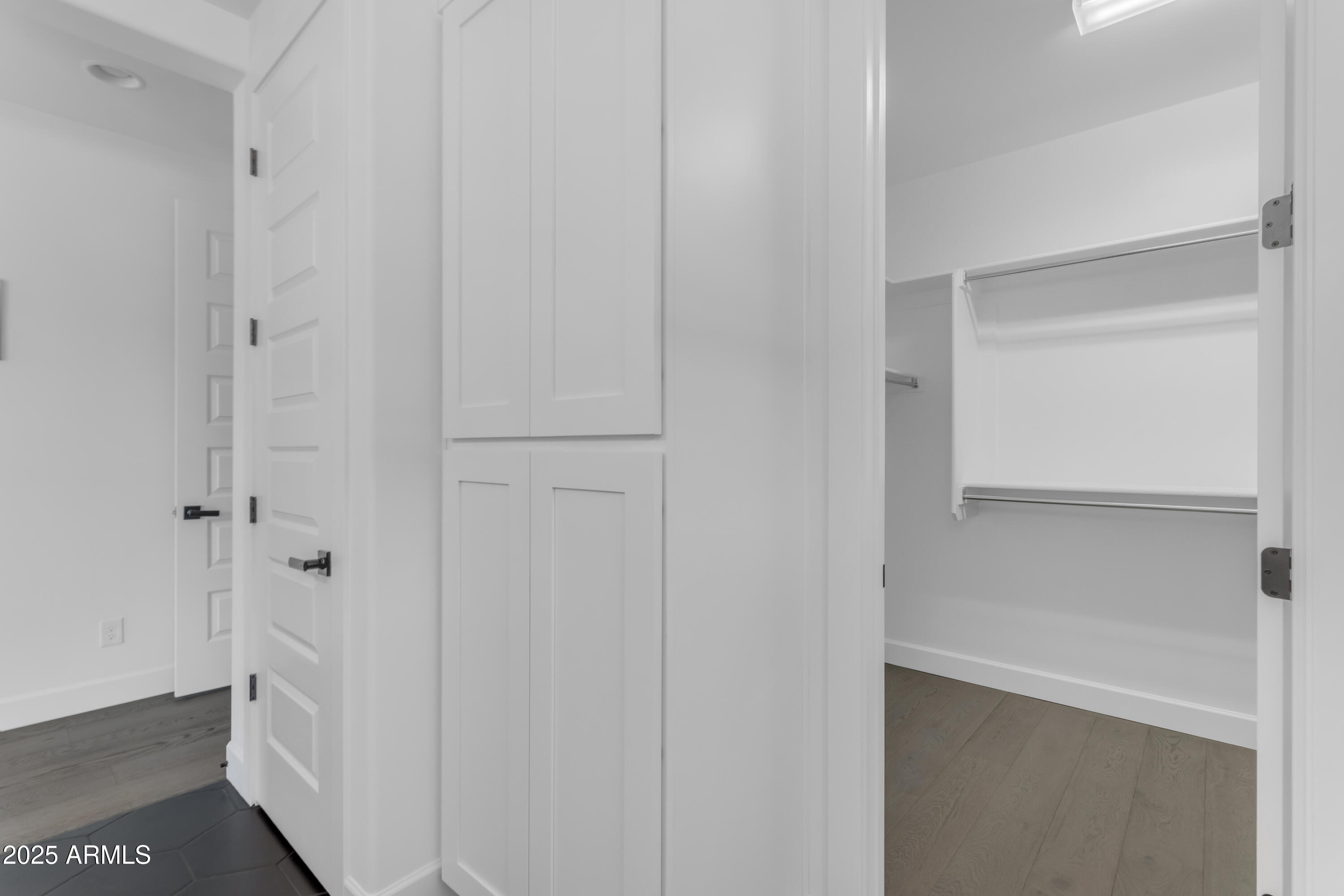 187 E SANTA LUCIA Lane