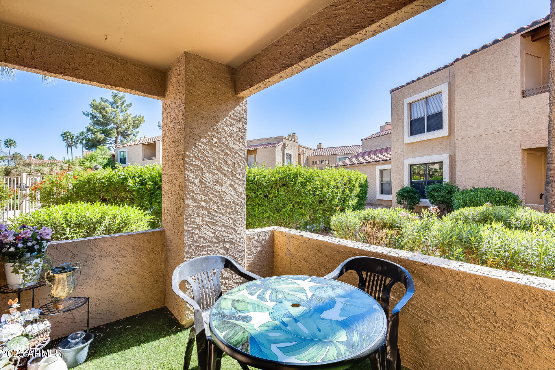 8787 E MOUNTAIN VIEW Road 1029