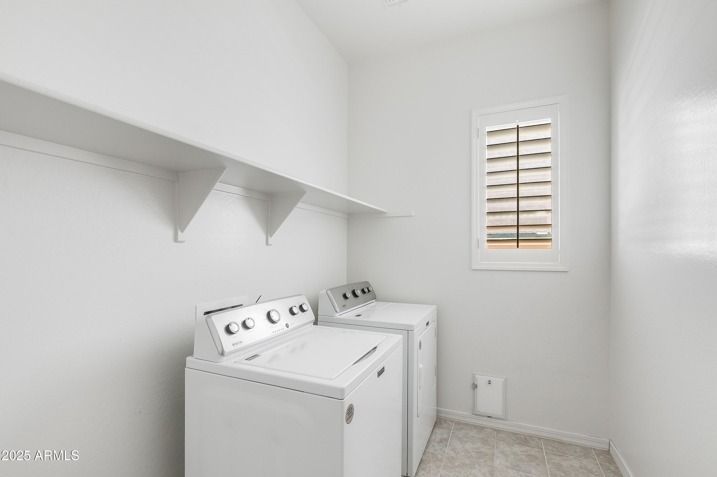 20467 W Legend Trail