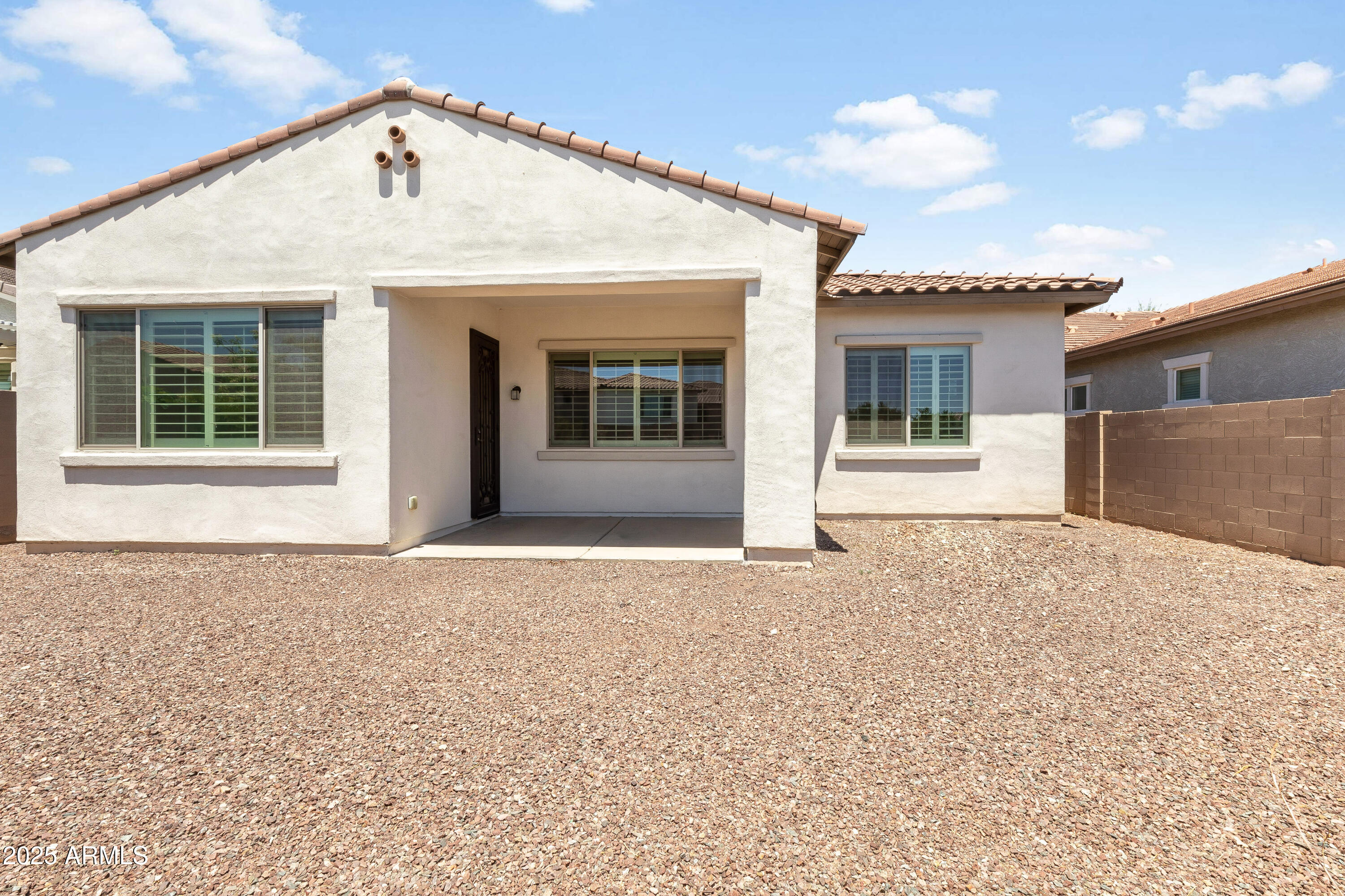 20467 W Legend Trail