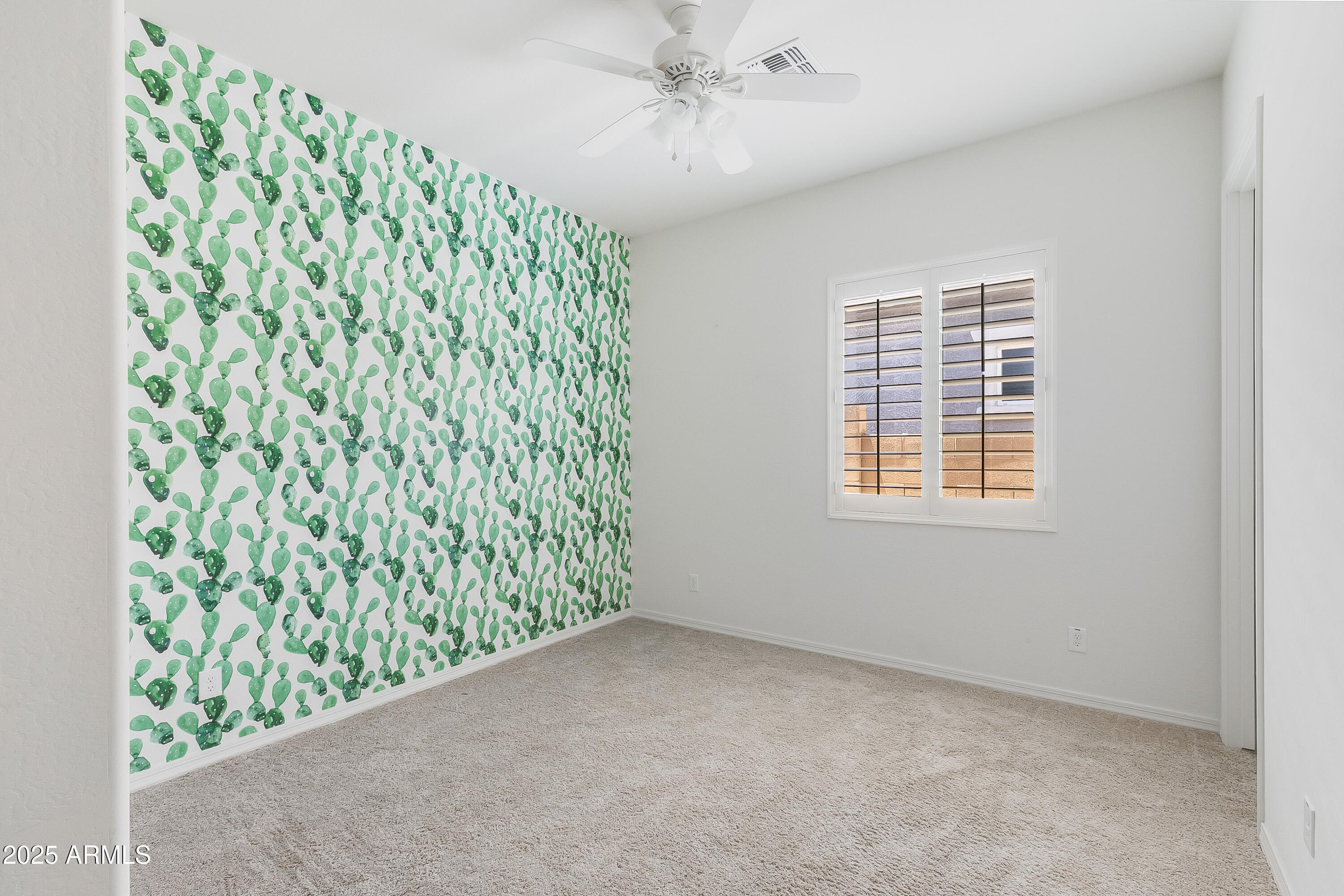 20467 W Legend Trail