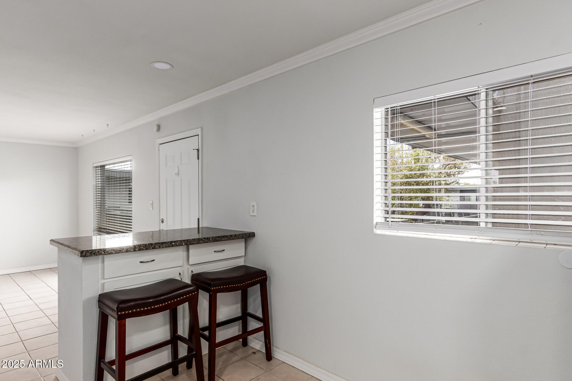 3230 E PINCHOT Avenue 26