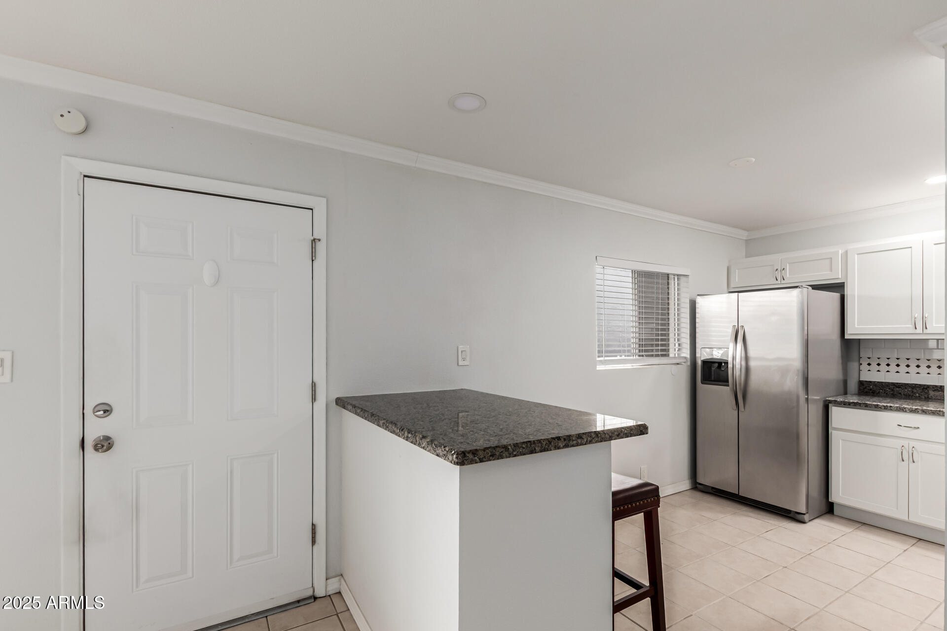 3230 E PINCHOT Avenue 26